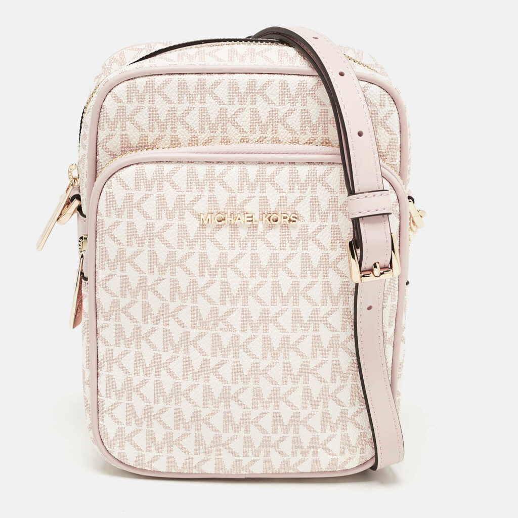 Michael Kors Pink/White Signature Coated Canvas Medium Jet Set Crossbody Bag Michael Kors Pink/White Signature Coated Canvas Medium Jet Set Crossbody Bag
