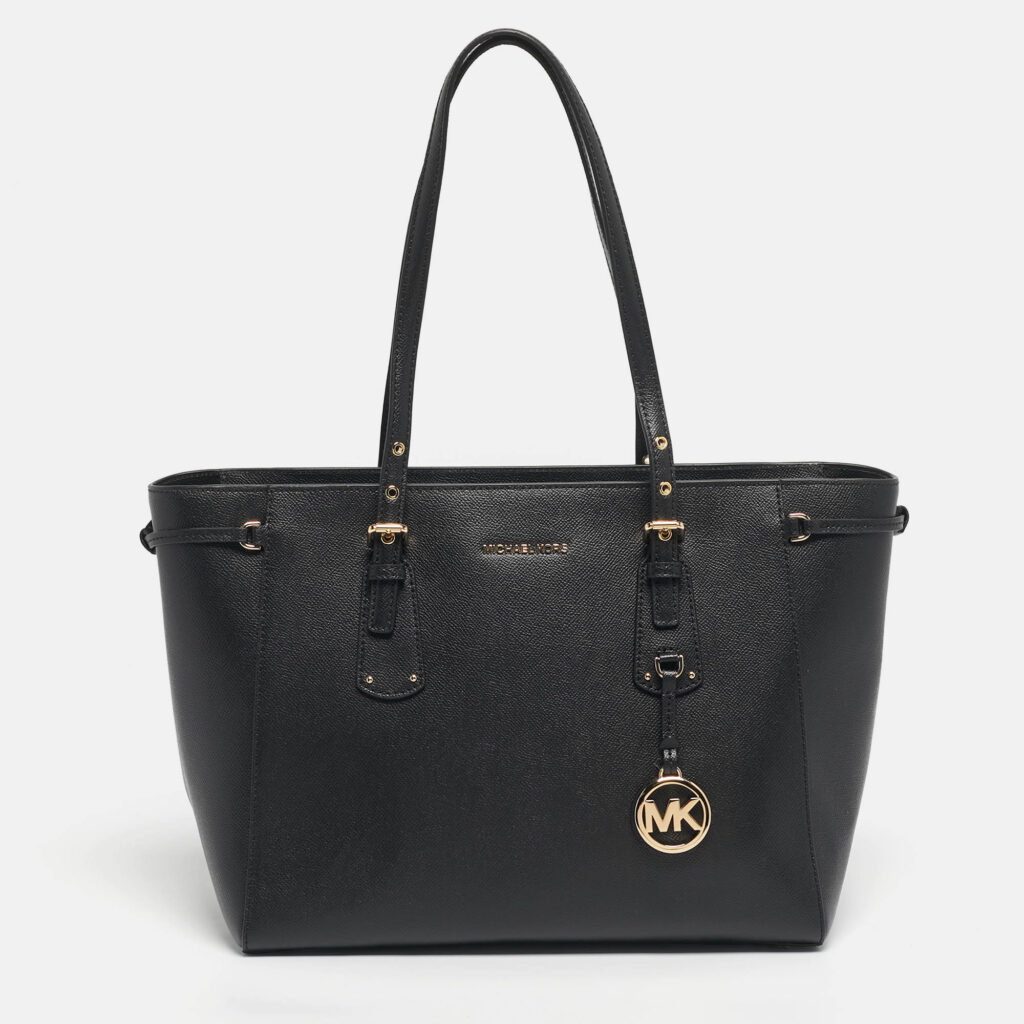 Michael Kors Black Leather Medium Voyager Tote Michael Kors Black Leather Medium Voyager Tote