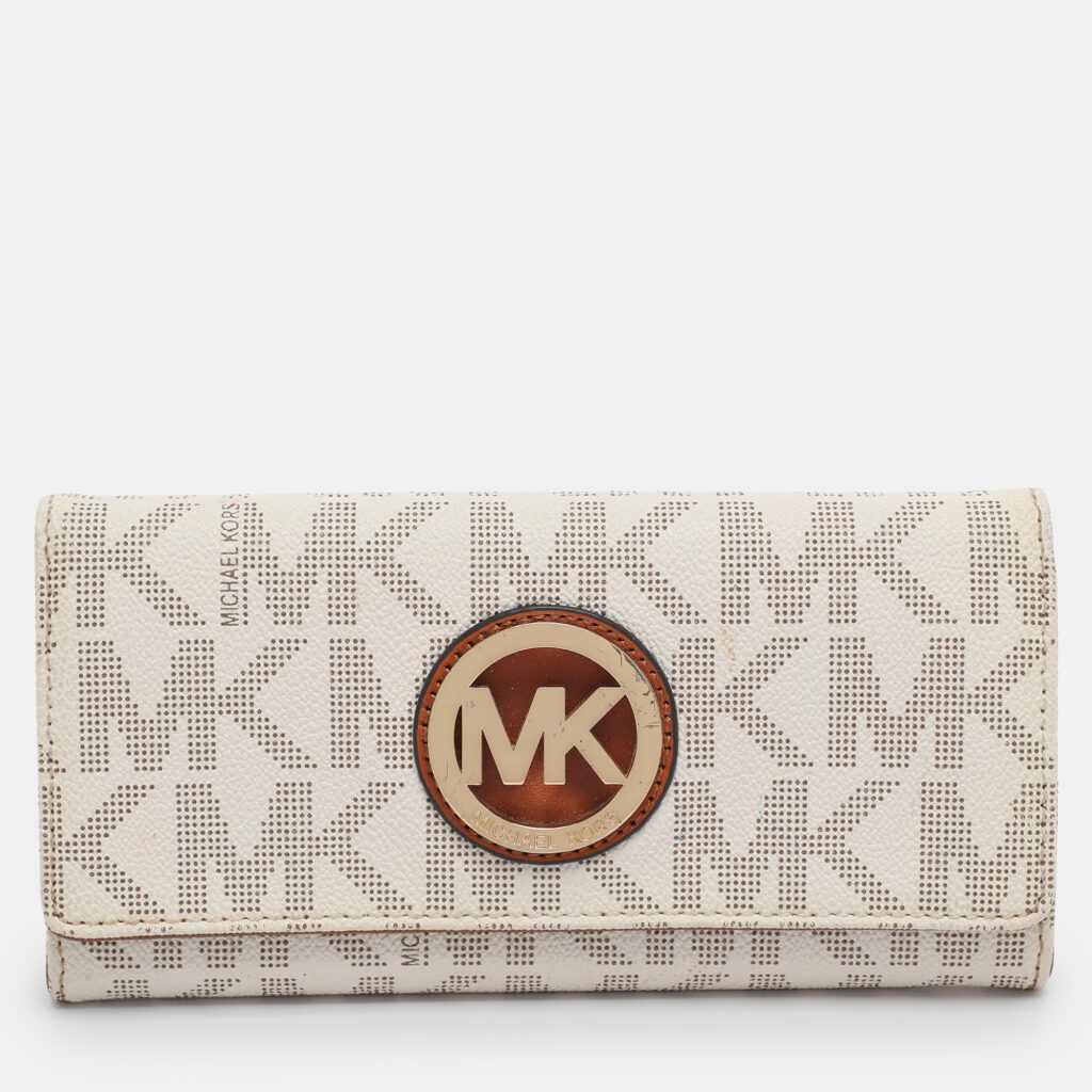 Michael Kors White/Brown Signature Coated Canvas and Leather Fulton Continental Wallet Michael Kors White/Brown Signature Coated Canvas and Leather Fulton Continental Wallet