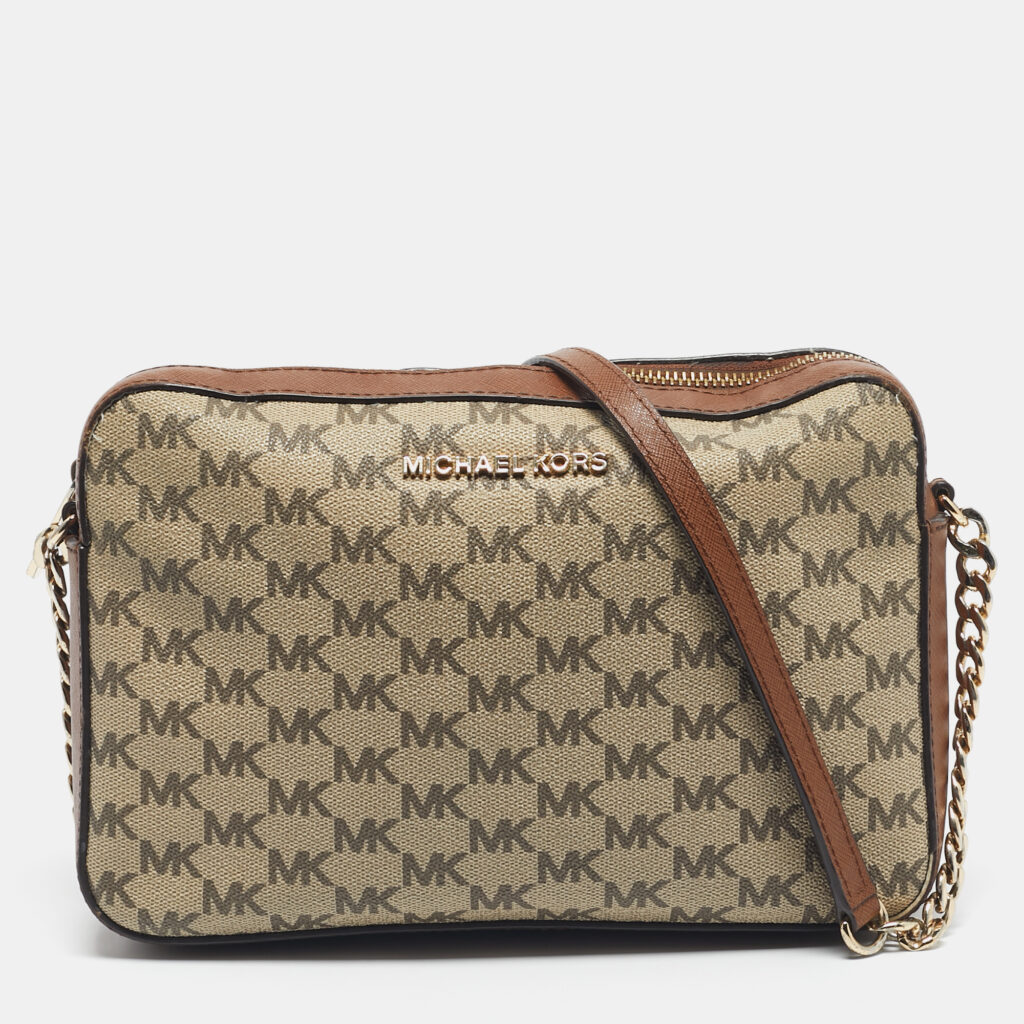 Michael Kors Brown/Beige Signature Coated Canvas and Leather Jet Set Camera Crossbody Bag Michael Kors Brown/Beige Signature Coated Canvas and Leather Jet Set Camera Crossbody Bag