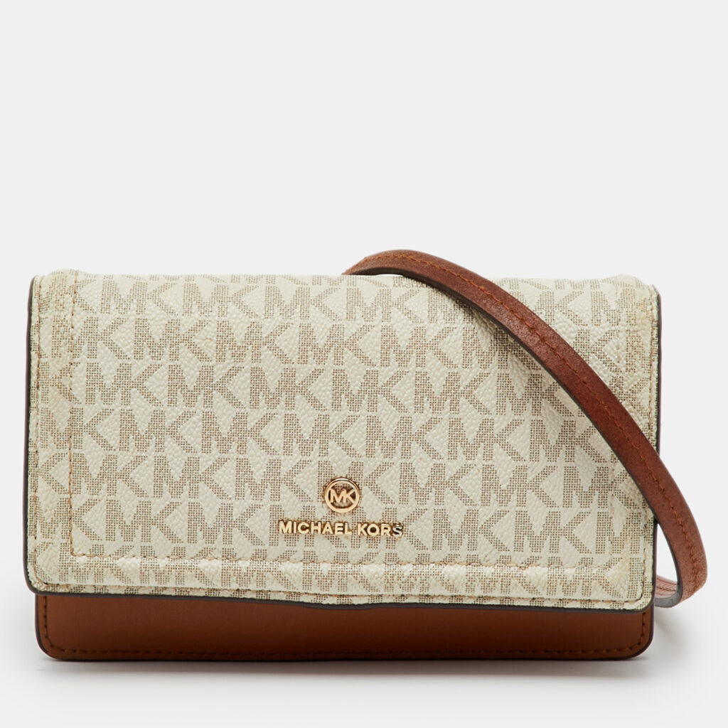 Michael Kors White/Brown Signature Coated Canvas and Leather Phone Crossbody Bag Michael Kors White/Brown Signature Coated Canvas and Leather Phone Crossbody Bag