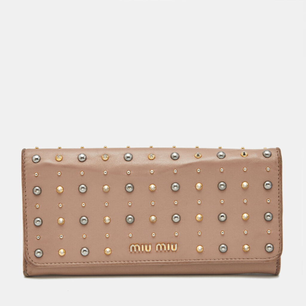 Miu Miu Mauve Leather Studded Flap Wallet Miu Miu Mauve Leather Studded Flap Wallet