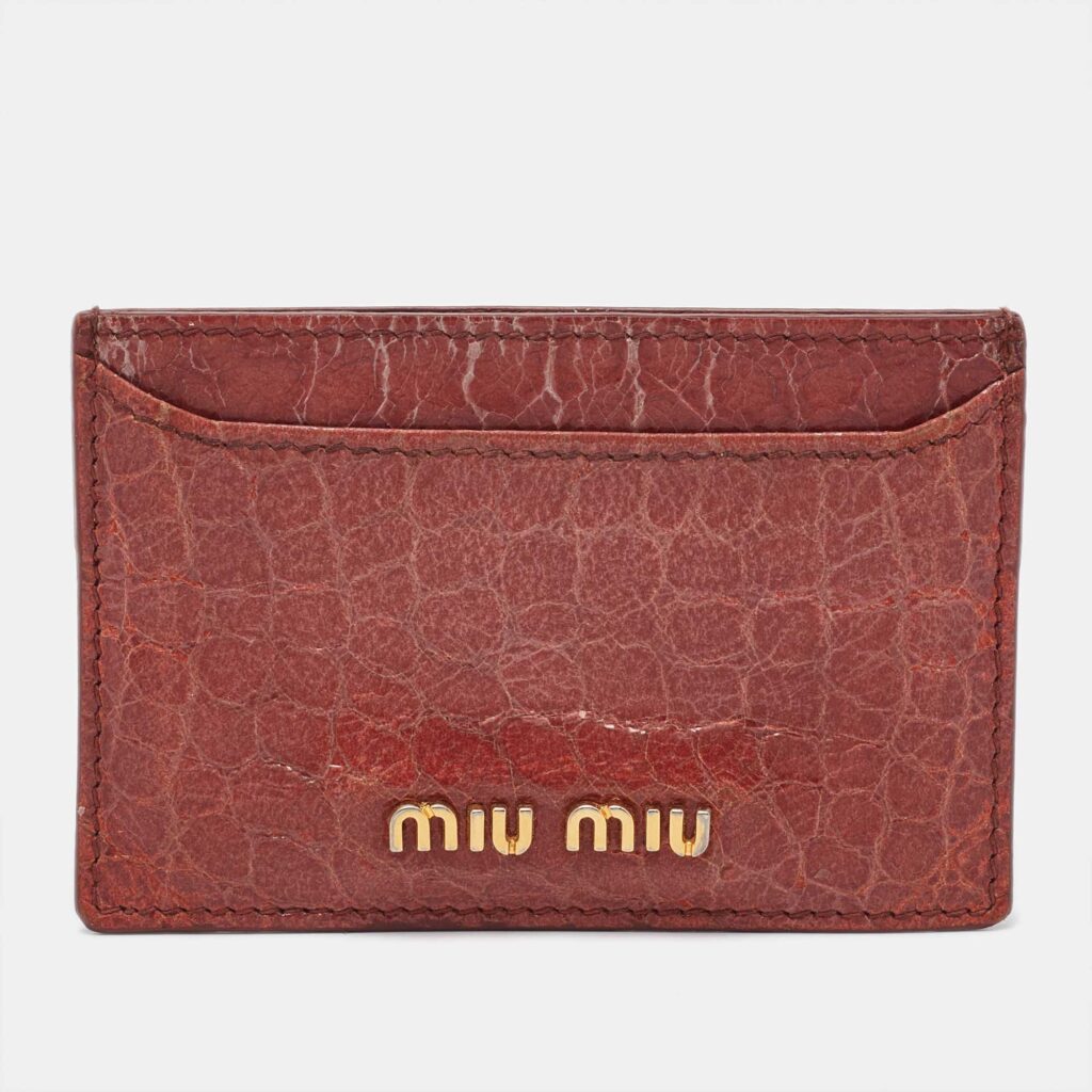 luxury-women-miu-miu-used-handbags-p1193203-003-1.jpg Miu Miu Brown Crackle Leather Card Holder