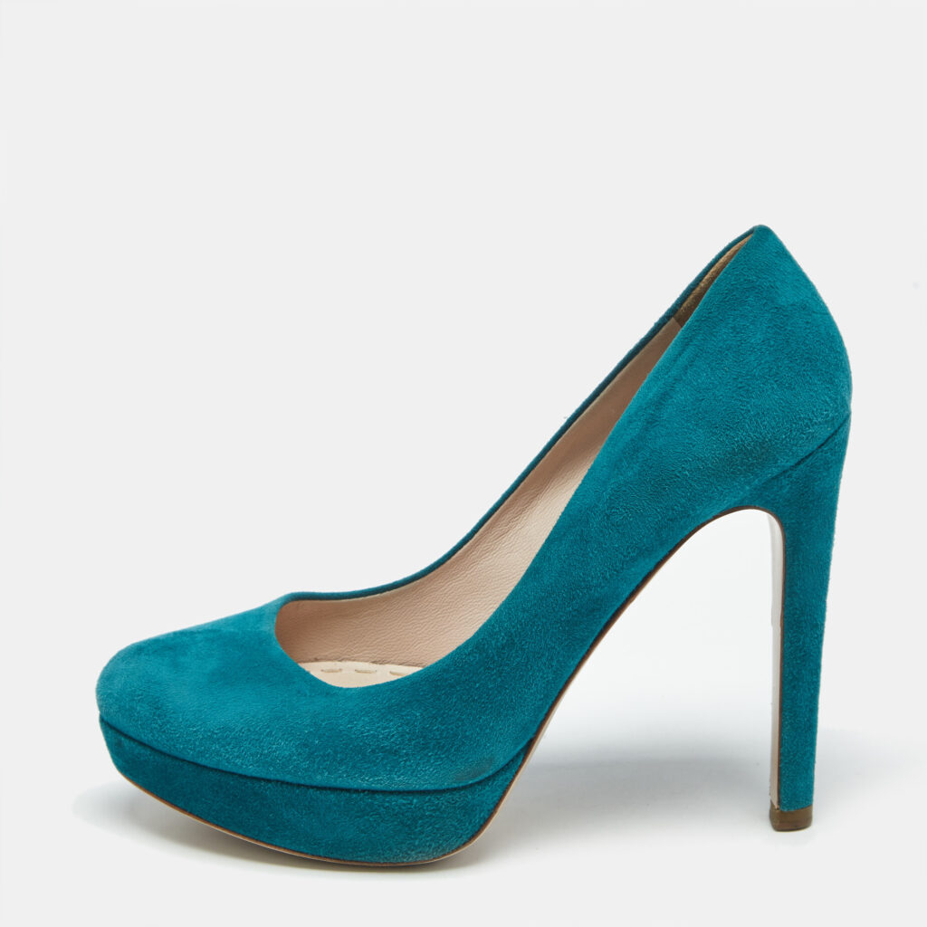Miu Miu Turquoise Blue Suede Rounded Toe Platform Pumps Size 38 Miu Miu Turquoise Blue Suede Rounded Toe Platform Pumps Size 38