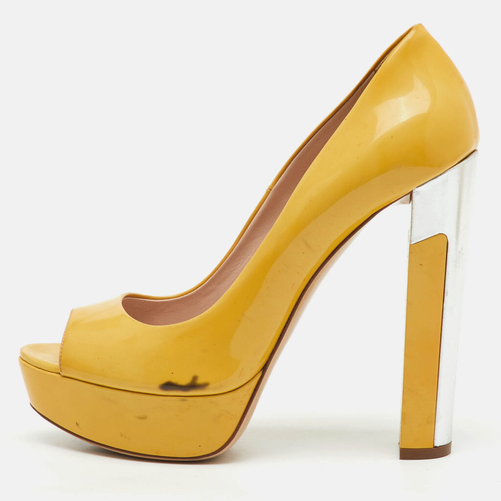 Miu Miu Yellow Patent Leather Peep Toe Platform Pumps Size 38 Miu Miu Yellow Patent Leather Peep Toe Platform Pumps Size 38
