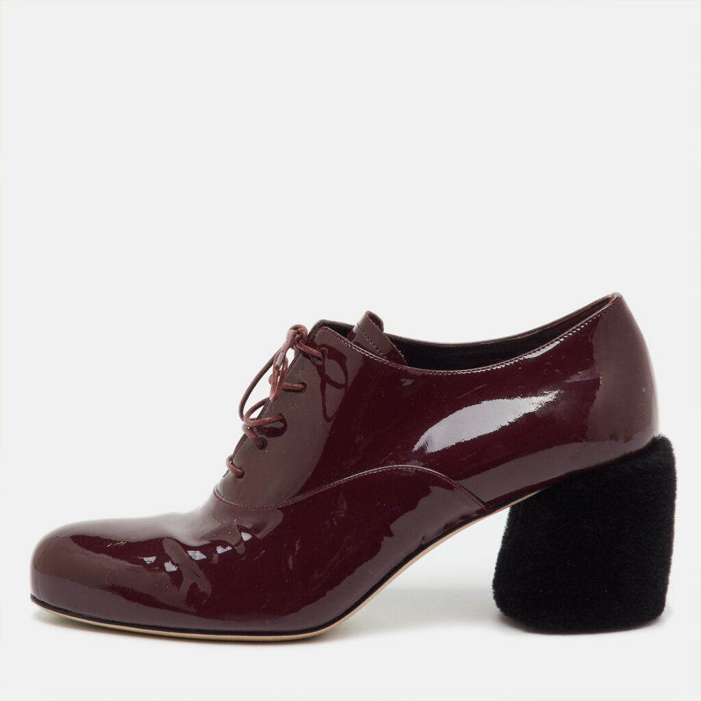 luxury-women-miu-miu-used-shoes-p1243063-001-1.jpg Miu Miu Burgundy Patent Leather Shearling Fur Block Heel Oxfords Size 36.5