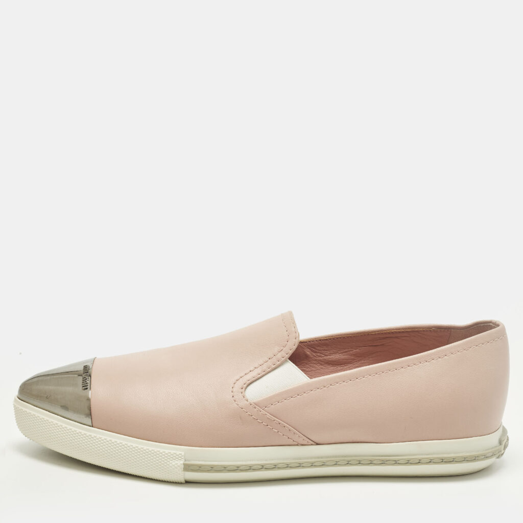 Miu Miu Size 38.5 Beige Leather Slip On Cap Toe Sneakers Miu Miu Size 38.5 Beige Leather Slip On Cap Toe Sneakers