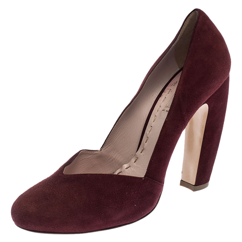 Miu Miu Maroon Suede Curved Heel Pumps Size 40 Miu Miu Maroon Suede Curved Heel Pumps Size 40