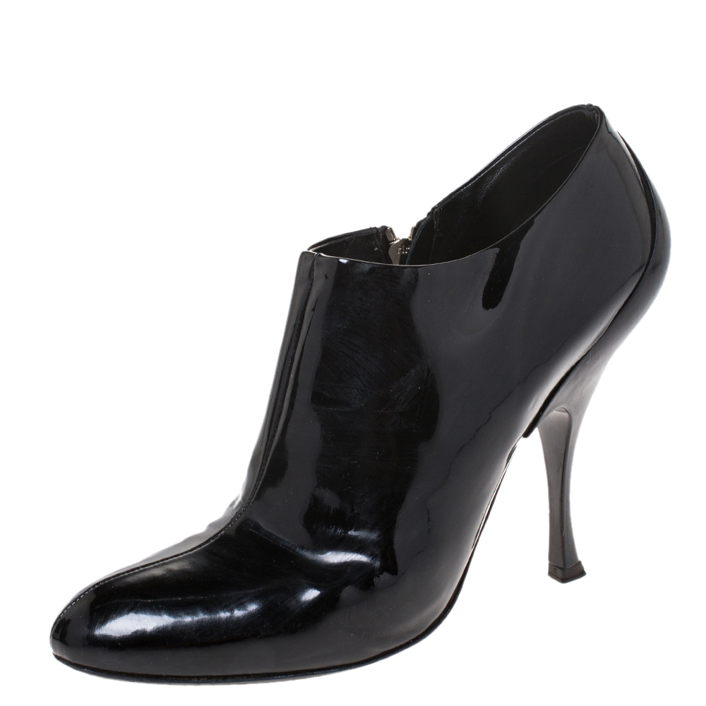 Miu Miu Black Patent Leather Zip Booties Size 40 Miu Miu Black Patent Leather Zip Booties Size 40