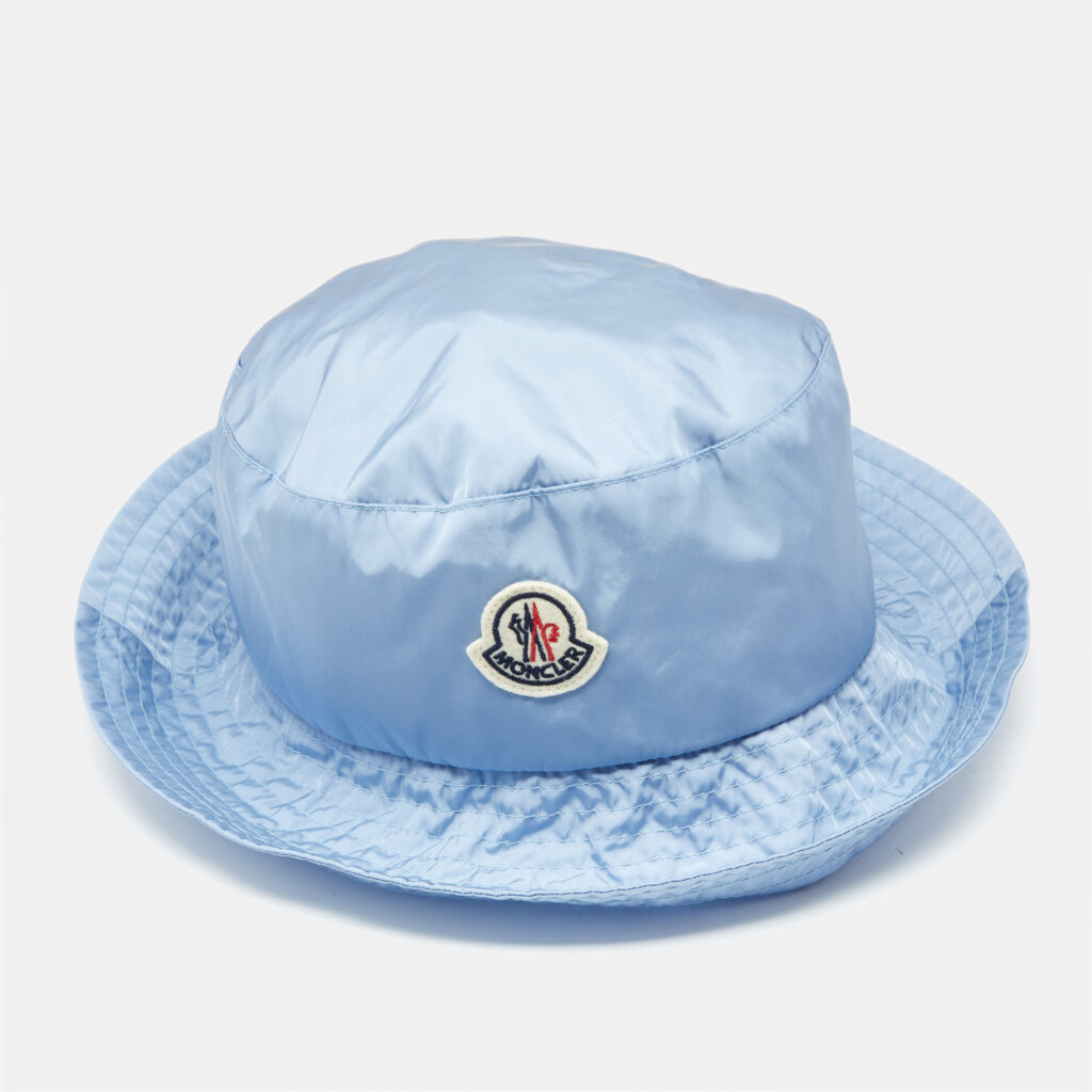 Moncler Blue Logo Applique Nylon Bucket Hat M Moncler Blue Logo Applique Nylon Bucket Hat M