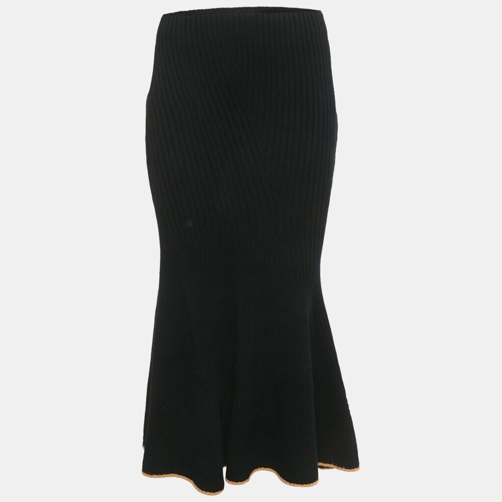 luxury-women-moncler-used-clothes-p1242243-006.jpg Moncler Black Knit Gonna Tricot Midi Skirt S