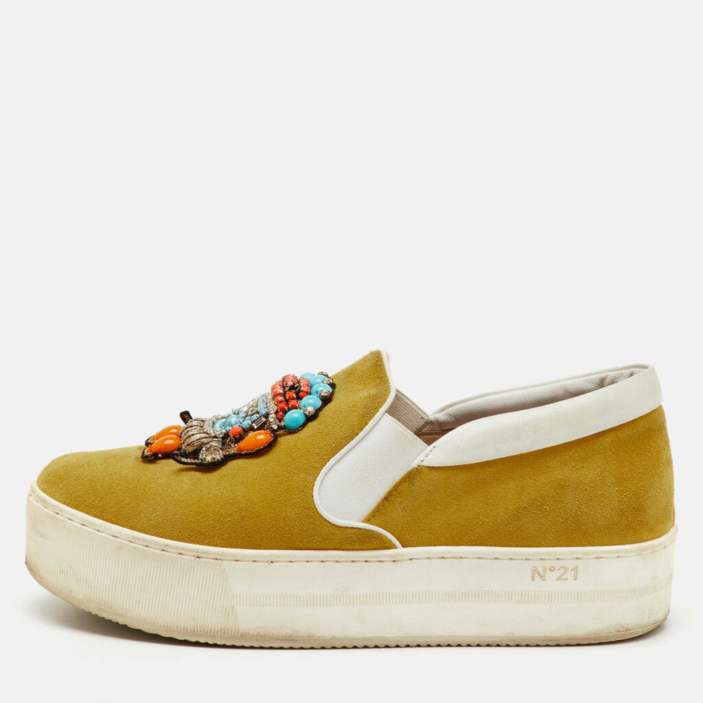 N°21 Yellow Suede Embellished Platform Slip On Sneakers Size 36 N°21 Yellow Suede Embellished Platform Slip On Sneakers Size 36