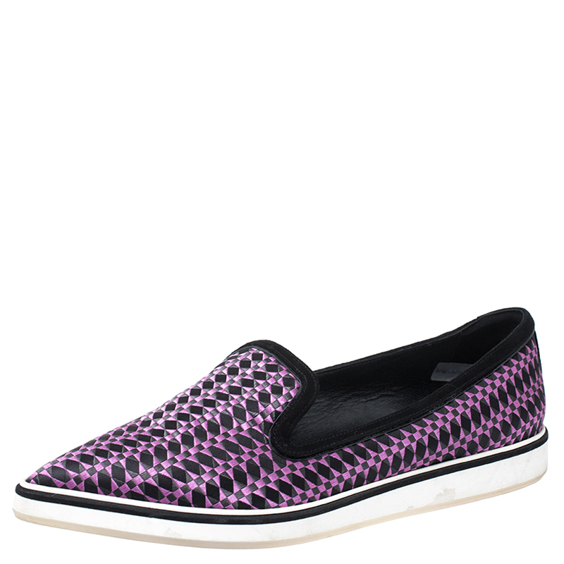 Nicholas Kirkwood Black/Purple Embroidered Satin And Suede Trim Alona Pointed Toe Loafers Size 38 Nicholas Kirkwood Black/Purple Embroidered Satin And Suede Trim Alona Pointed Toe Loafers Size 38