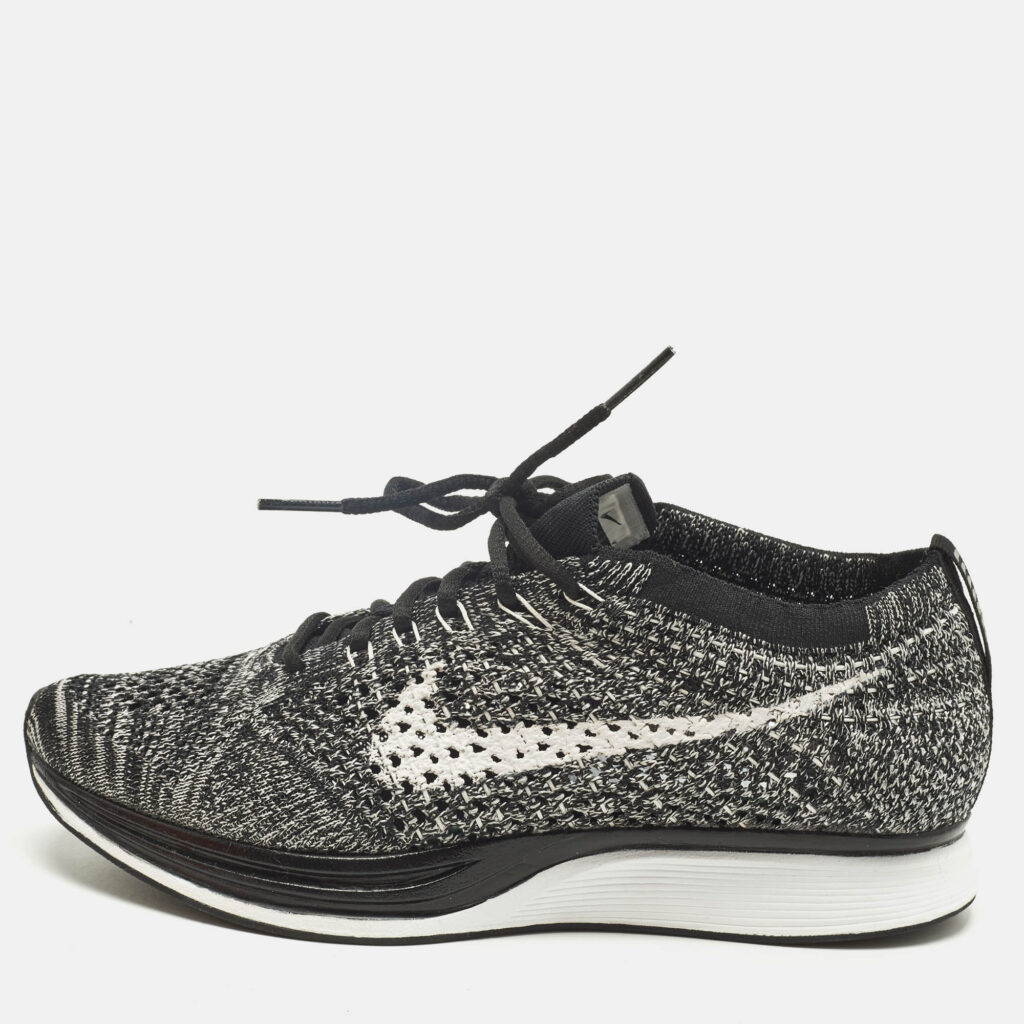 Nike x Sacai White/Black Knit Fabric Racer Oreo 2 Lace Up Sneakers Size 36.5 Nike x Sacai White/Black Knit Fabric Racer Oreo 2 Lace Up Sneakers Size 36.5