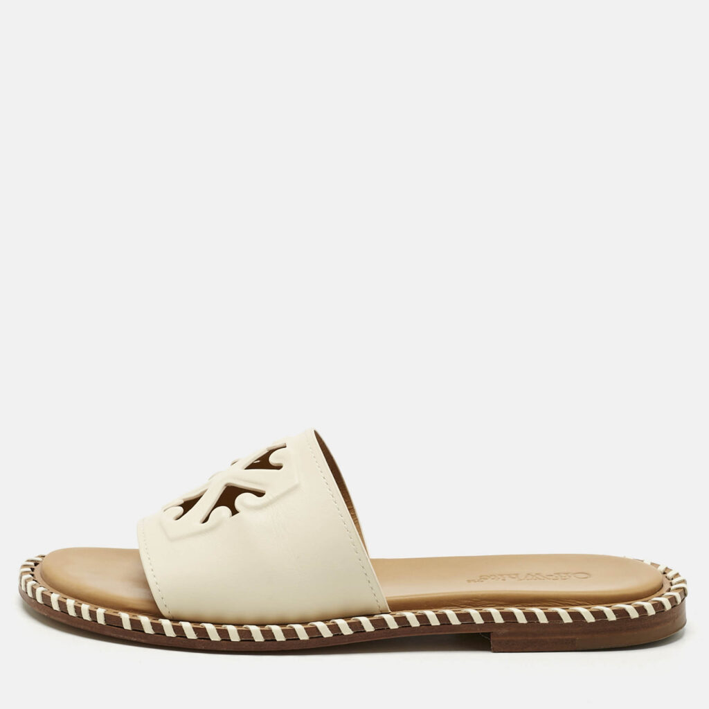 Off-White Cream Leather Twist Arrow Flat Slides Size 38 Off-White Cream Leather Twist Arrow Flat Slides Size 38
