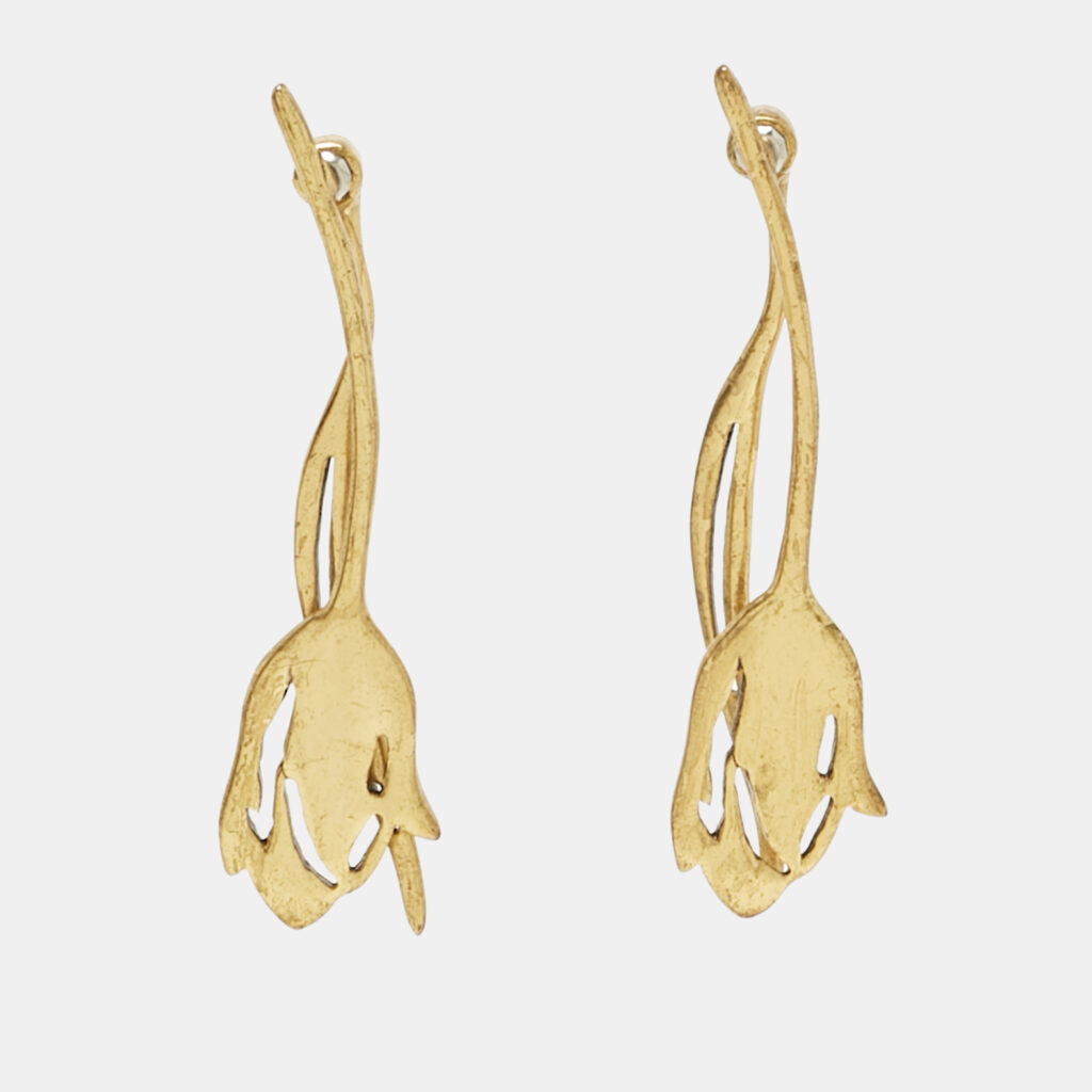 luxury-women-oscar-de-la-rentaslug-used-accessories-p1217387-003-1.jpg Oscar De La Renta Tulip Gold Tone Earrings