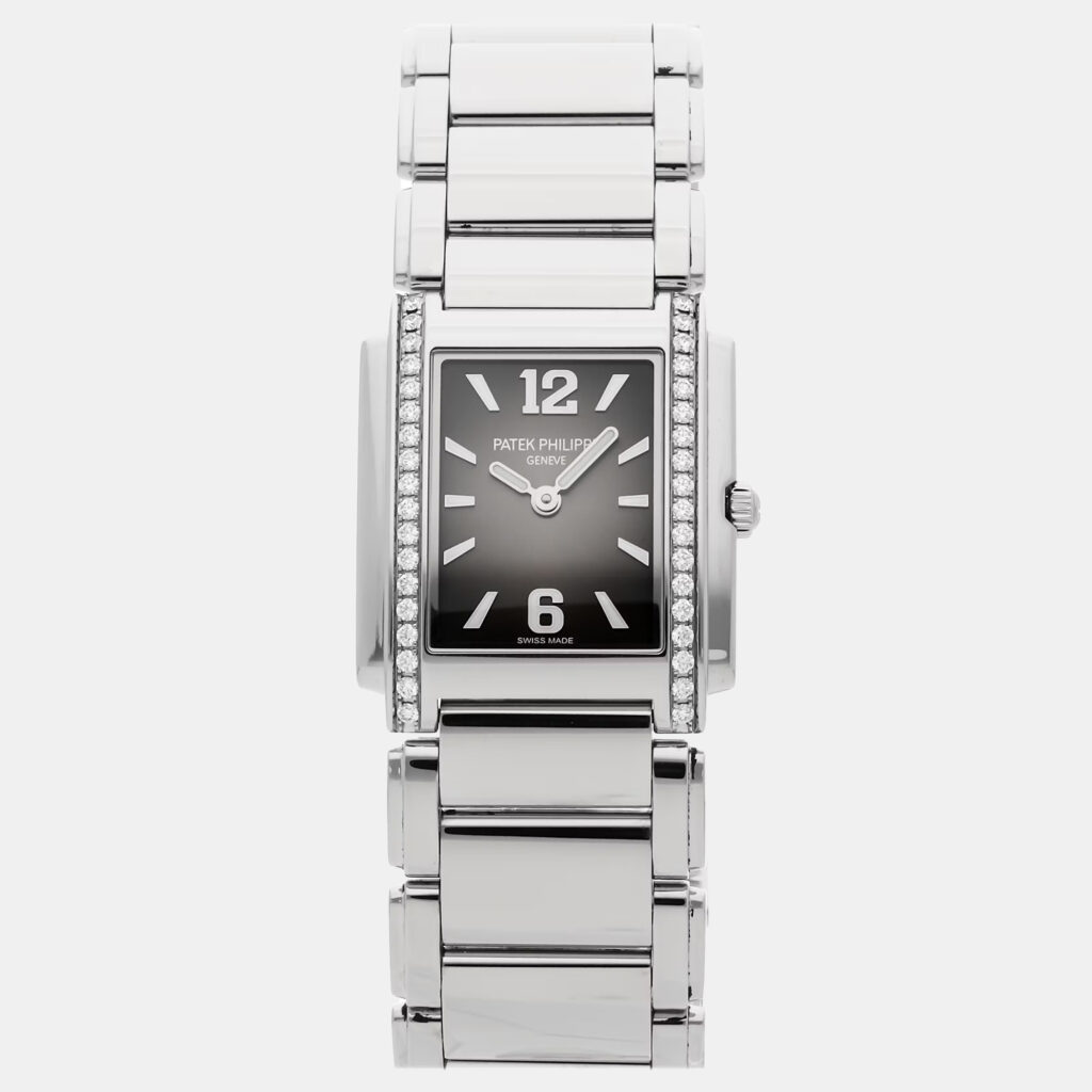 Patek Philippe Twenty-4 4910/1200A-010 Quartz Grey Stainless Steel Women's Wristwatch 25 mm Patek Philippe Twenty-4 4910/1200A-010 Quartz Grey Stainless Steel Women's Wristwatch 25 mm