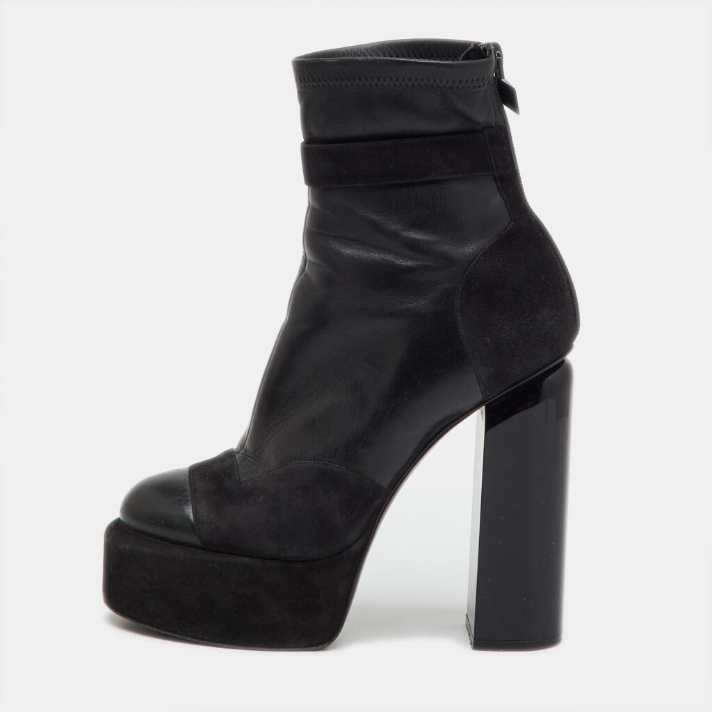Pierre Hardy Black Leather and Suede Platform Ankle Length Booties Size 37 Pierre Hardy Black Leather and Suede Platform Ankle Length Booties Size 37