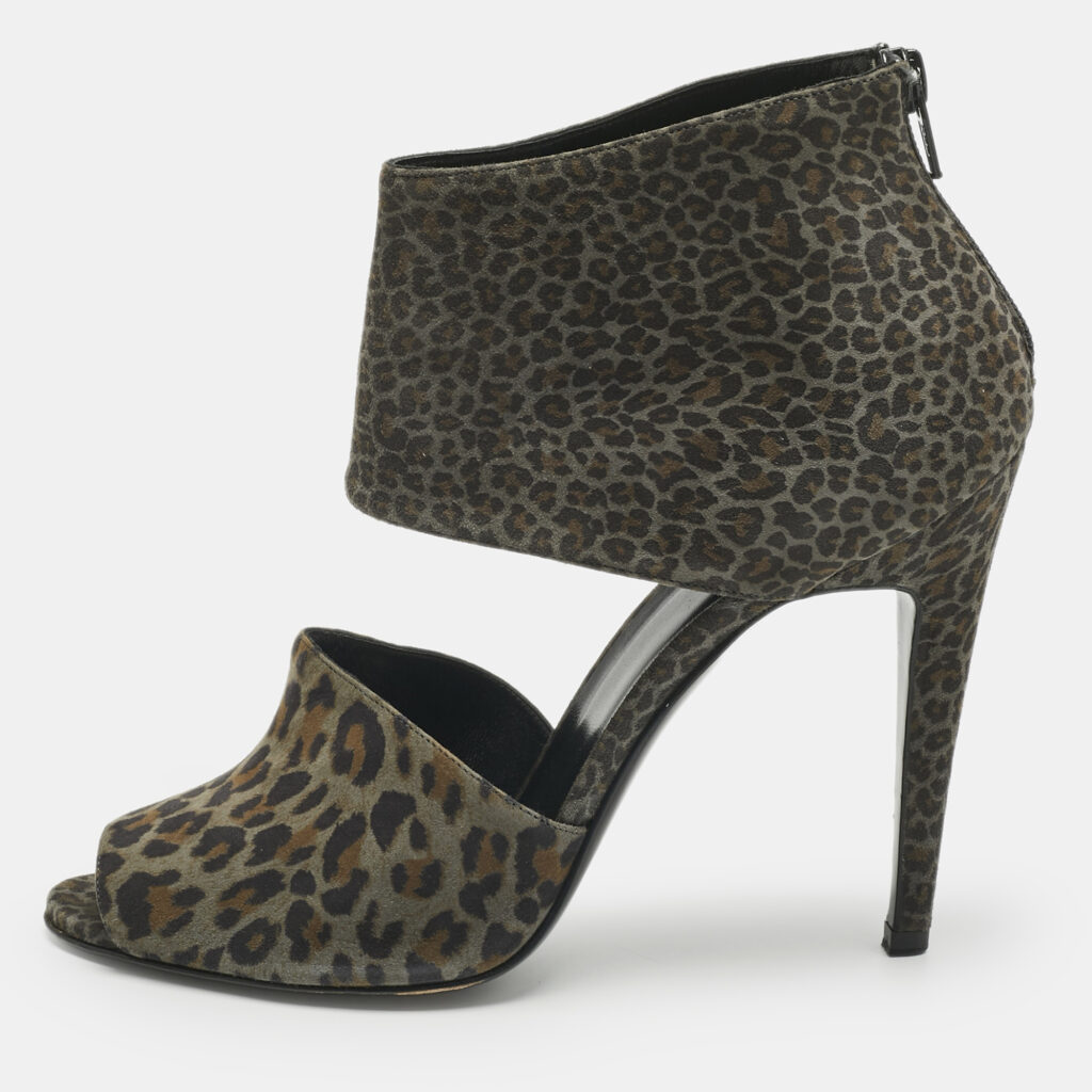 Pierre Hardy Multicolor Leopard Print Suede Ankle Strap Sandals Size 40 Pierre Hardy Multicolor Leopard Print Suede Ankle Strap Sandals Size 40