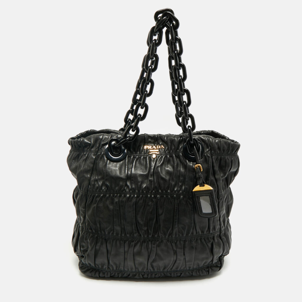 luxury-women-prada-used-handbags-p1179148-011.jpg Prada Black Gaufre Leather Chain Tote