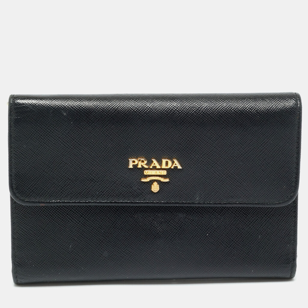 Prada Black Saffiano Lux Leather Logo Trifold Wallet Prada Black Saffiano Lux Leather Logo Trifold Wallet