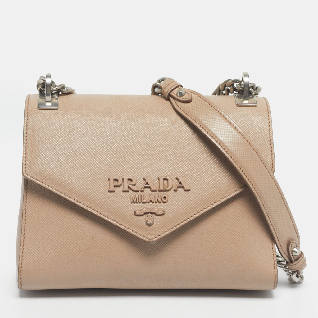 Prada Beige Saffiano Cuir Leather Monochrome Envelope Flap Shoulder Bag Prada Beige Saffiano Cuir Leather Monochrome Envelope Flap Shoulder Bag