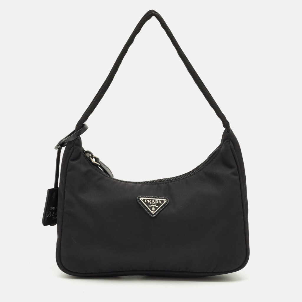Prada Black Nylon Re-Edition 2000 Shoulder Bag Prada Black Nylon Re-Edition 2000 Shoulder Bag
