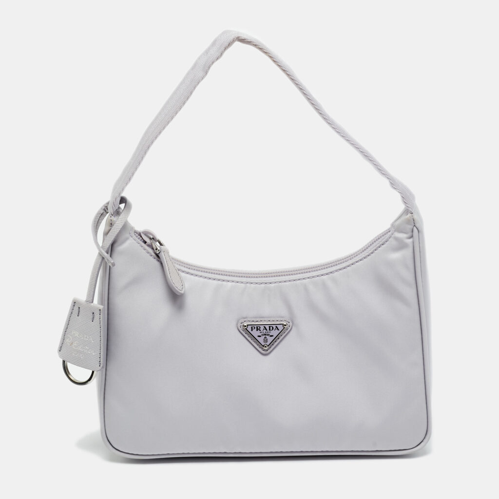 luxury-women-prada-used-handbags-p1245665-003-1.jpg Prada Light Lilac Nylon Re-Edition 2000 Shoulder Bag