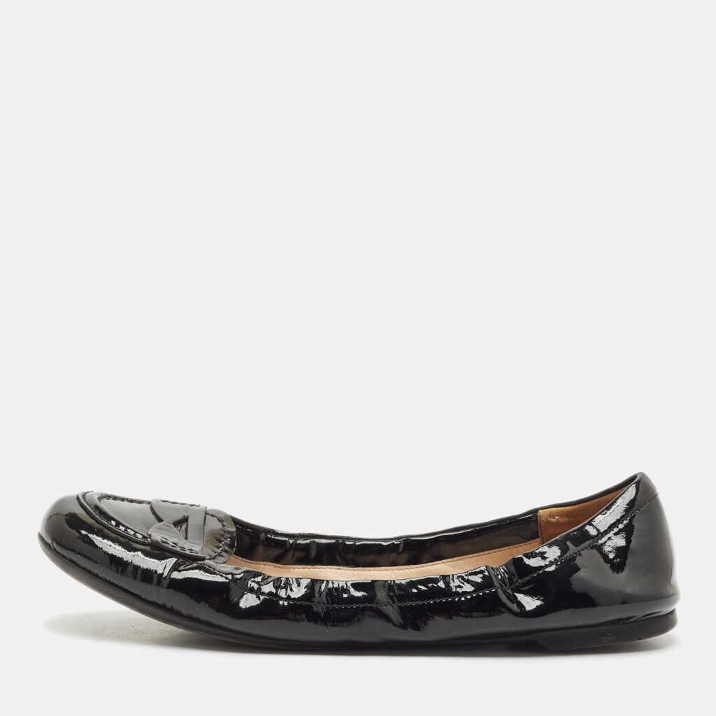 Prada Black Patent Leather Scrunch Ballet Flats Size 37
