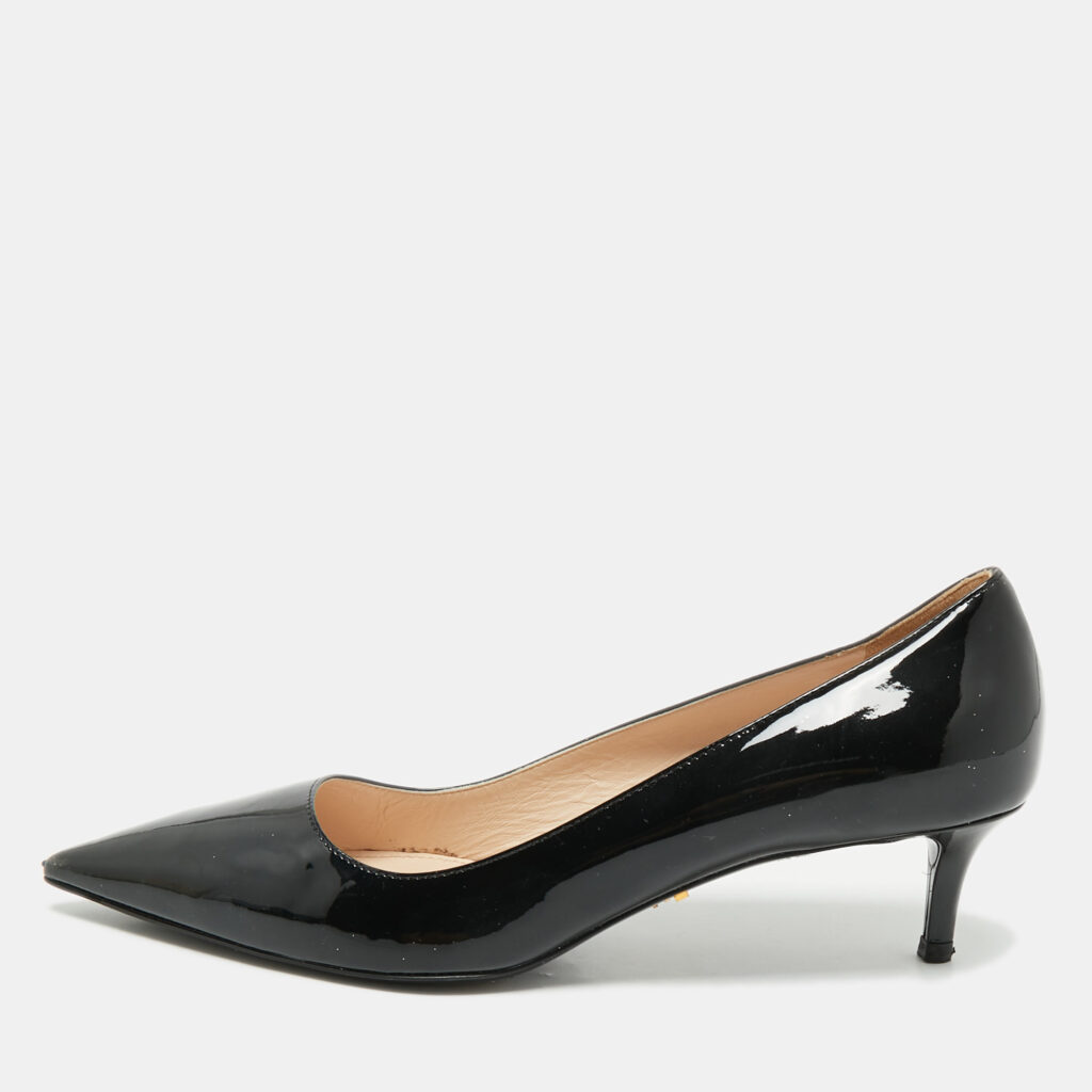 Prada Black Patent Leather Pointed Toe Pumps Size 38 Prada Black Patent Leather Pointed Toe Pumps Size 38