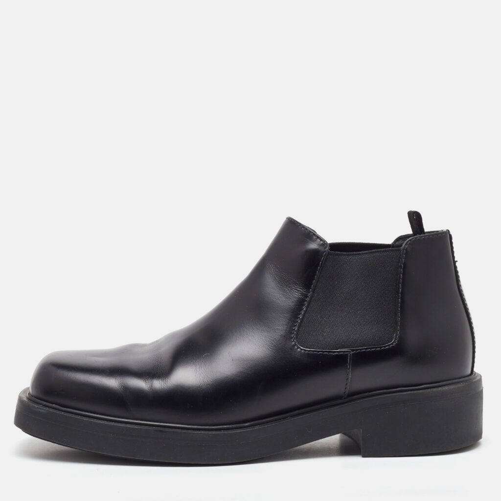 Prada Black Brushed Leather Chelsea Ankle Length Boots Size 41 Prada Black Brushed Leather Chelsea Ankle Length Boots Size 41