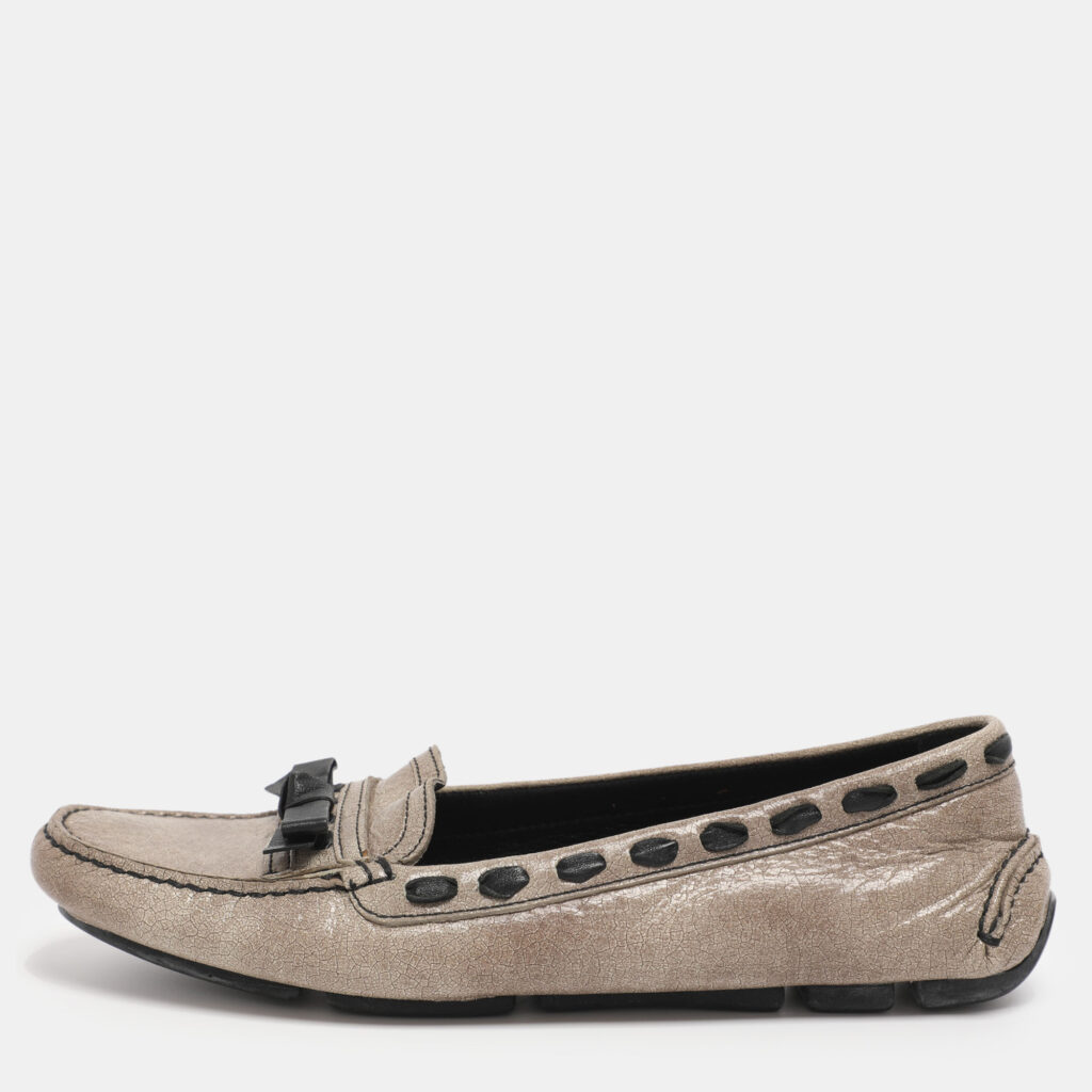 Prada Beige Leather Bow Loafers Size 36.5 Prada Beige Leather Bow Loafers Size 36.5