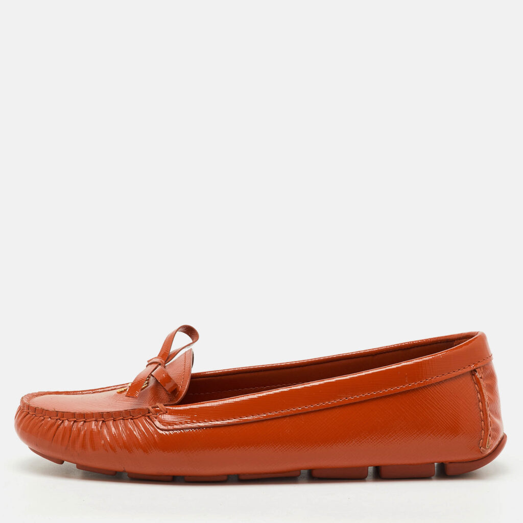 Prada Orange Patent Leather Bow Slip On Loafers Size 38.5 Prada Orange Patent Leather Bow Slip On Loafers Size 38.5