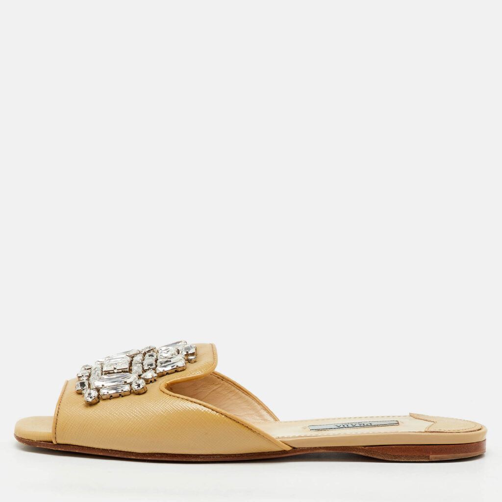 luxury-women-prada-used-shoes-p1224504-010.jpg Prada Beige Saffiano Patent Leather Crystal Embellished Flat Slide Sandals Size 37