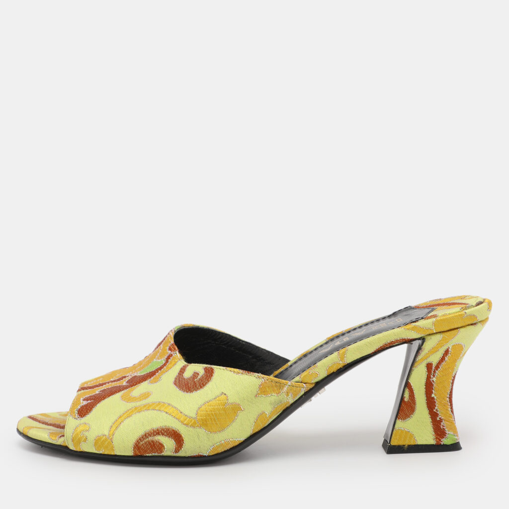 Prada Multicolor Paisley Embroidered Jacquard Slide Sandals Size 38.5 Prada Multicolor Paisley Embroidered Jacquard Slide Sandals Size 38.5