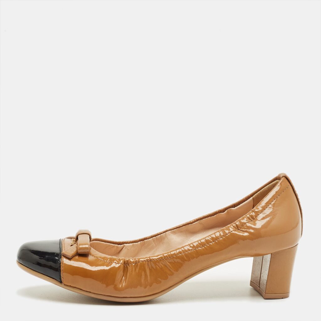 Prada Brown/Black Patent Leather Cap Toe Bow Block Heel Pumps Size 36 Prada Brown/Black Patent Leather Cap Toe Bow Block Heel Pumps Size 36