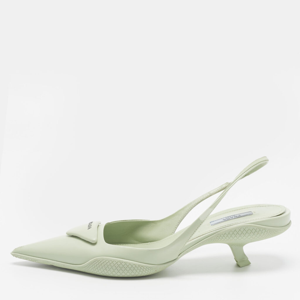 Prada Green Leather Pointed Toe Slingback Pumps 39.5 Prada Green Leather Pointed Toe Slingback Pumps 39.5