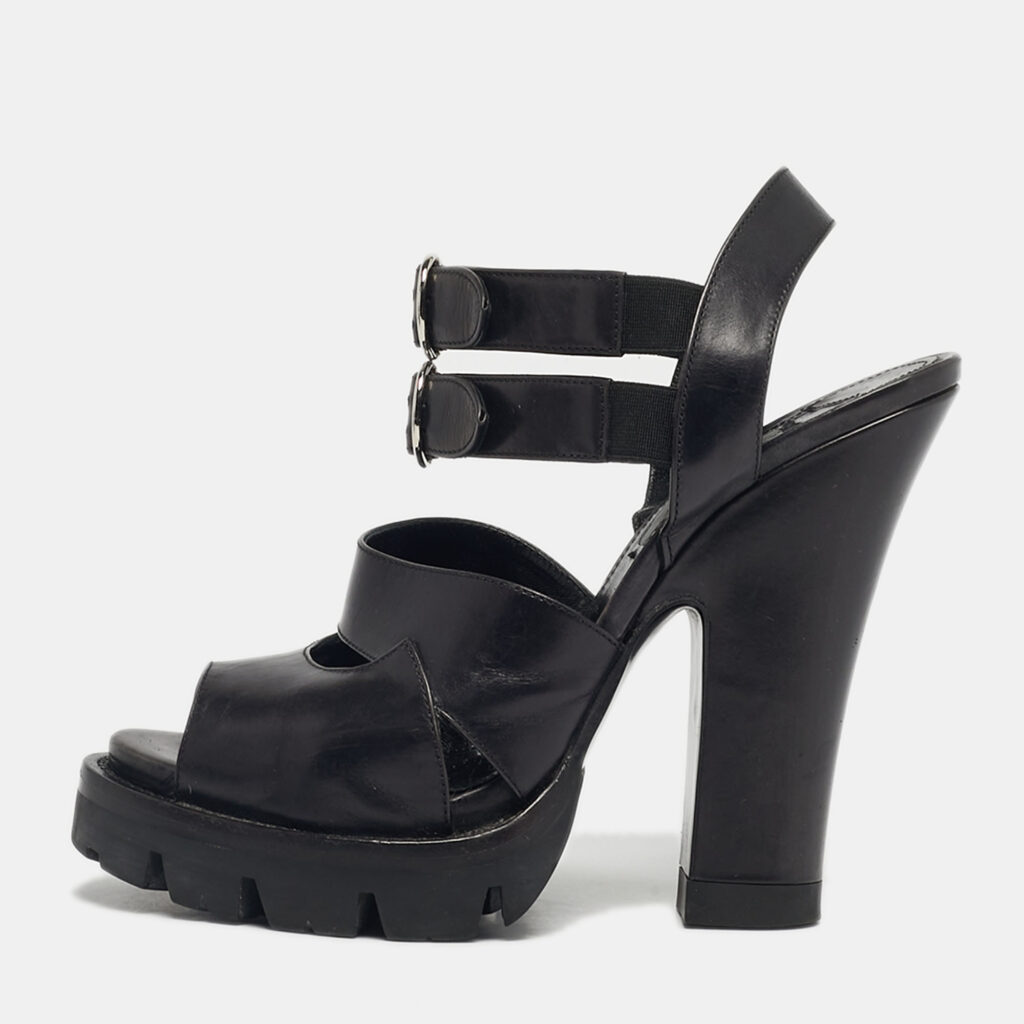 Prada Black Leather Ankle Strap Block Heel Sandals Size 38.5 Prada Black Leather Ankle Strap Block Heel Sandals Size 38.5