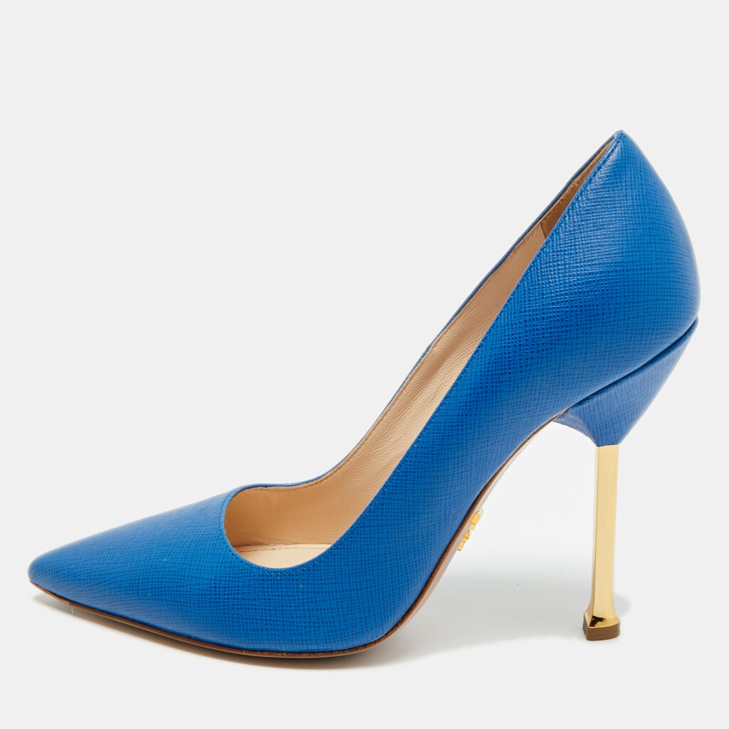 Prada Size 35.5 Blue Saffiano Leather Pointed Toe Pumps Prada Size 35.5 Blue Saffiano Leather Pointed Toe Pumps