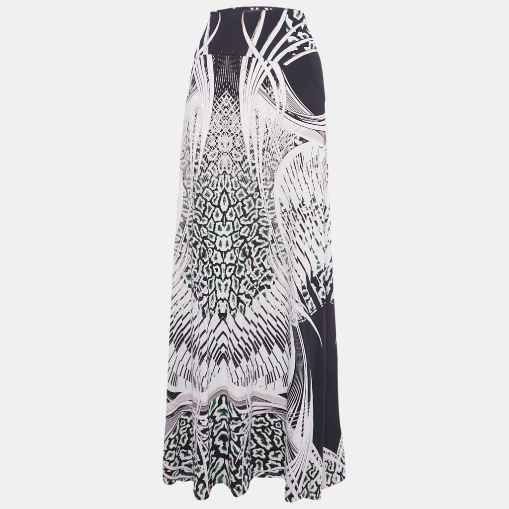 luxury-women-roberto-cavalli-used-clothes-p1226149-005.jpg Roberto Cavalli Black Printed Jersey Maxi Skirt L
