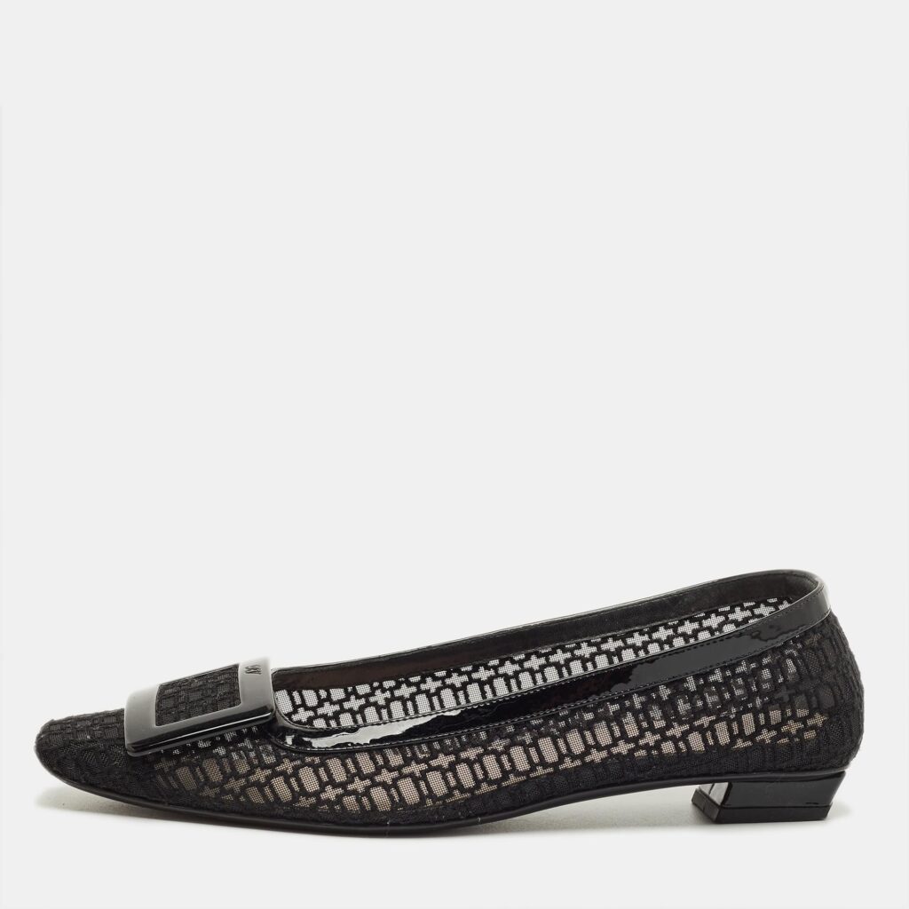 Roger Vivier Black Patent Leather Gommettine Ballet Flats Size 37.5 Roger Vivier Black Patent Leather Gommettine Ballet Flats Size 37.5