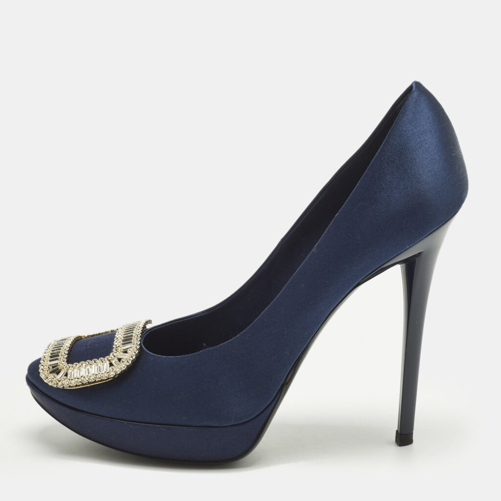 Roger Vivier Limelight Buckle Size 39.5 Navy Blue Satin Pumps