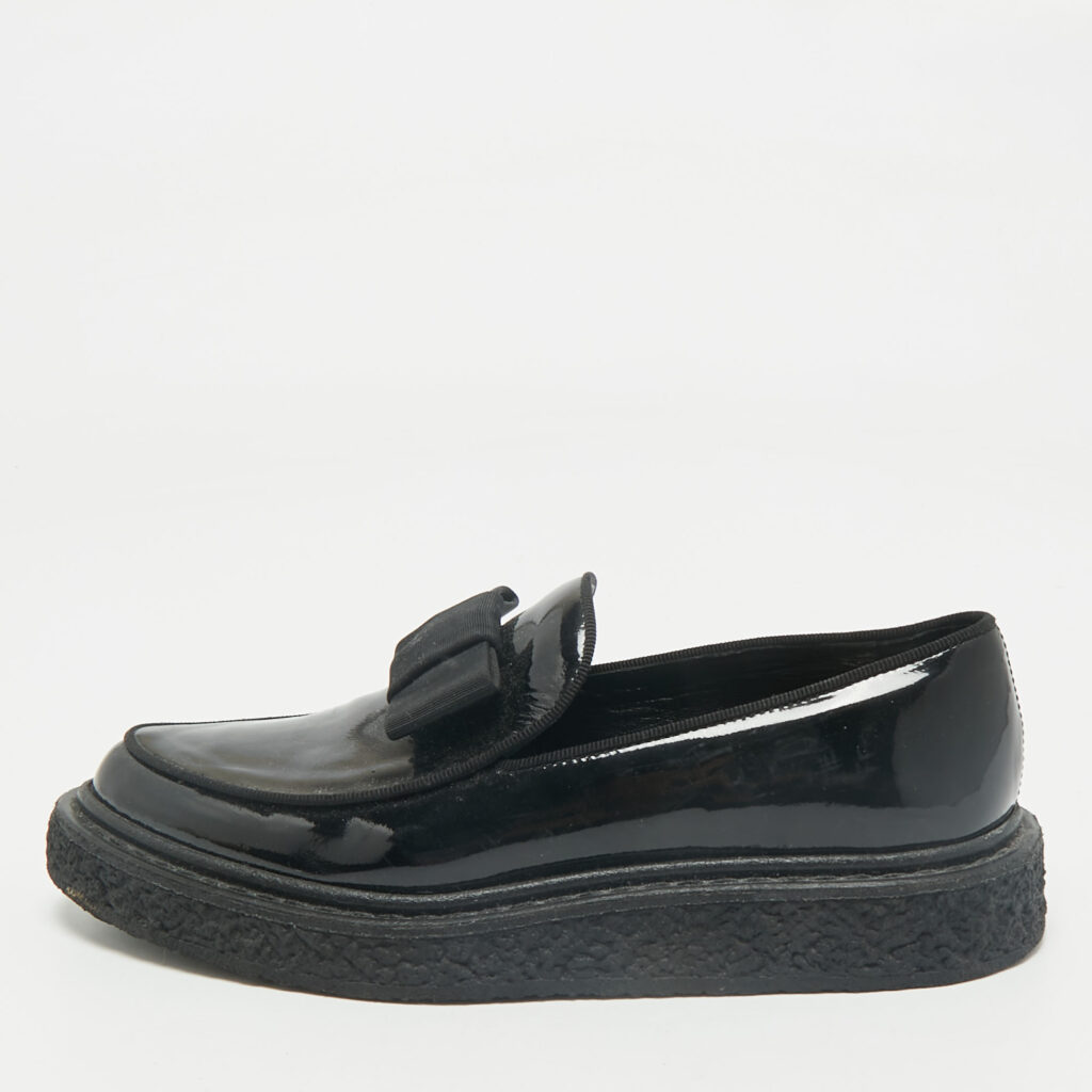 Saint Laurent Black Patent Leather Penny Loafers Size 35.5 Saint Laurent Black Patent Leather Penny Loafers Size 35.5
