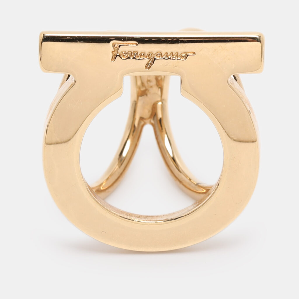 luxury-women-salvatore-ferragamo-used-accessories-p1237210-001.jpg Salvatore Ferragamo Gold Tone Metal Scarf Ring