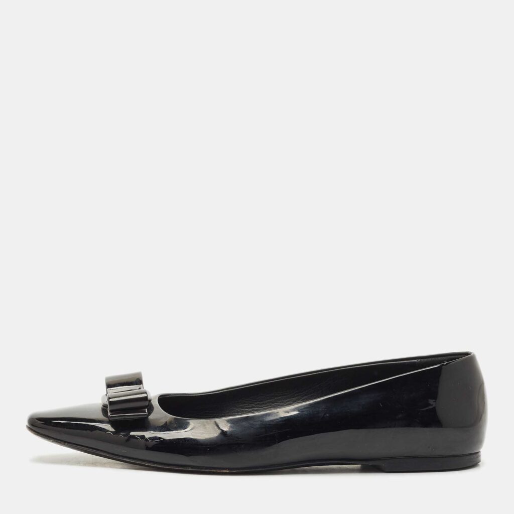 Salvatore Ferragamo Black Patent Leather Vara Bow Ballet Flats Size 37 Salvatore Ferragamo Black Patent Leather Vara Bow Ballet Flats Size 37