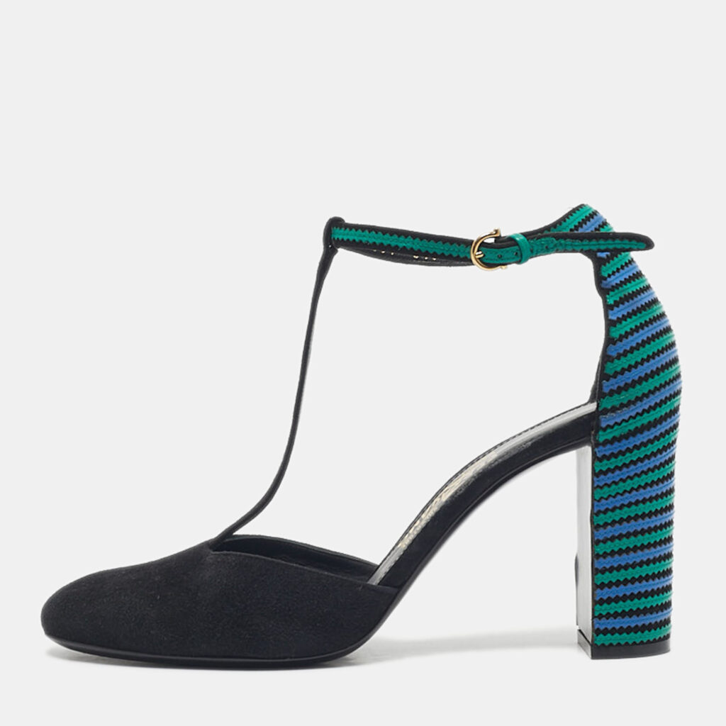 Salvatore Ferragamo Black/Blue Suede And Leather Fergie T-Strap Pumps Size 40.5 Salvatore Ferragamo Black/Blue Suede And Leather Fergie T-Strap Pumps Size 40.5