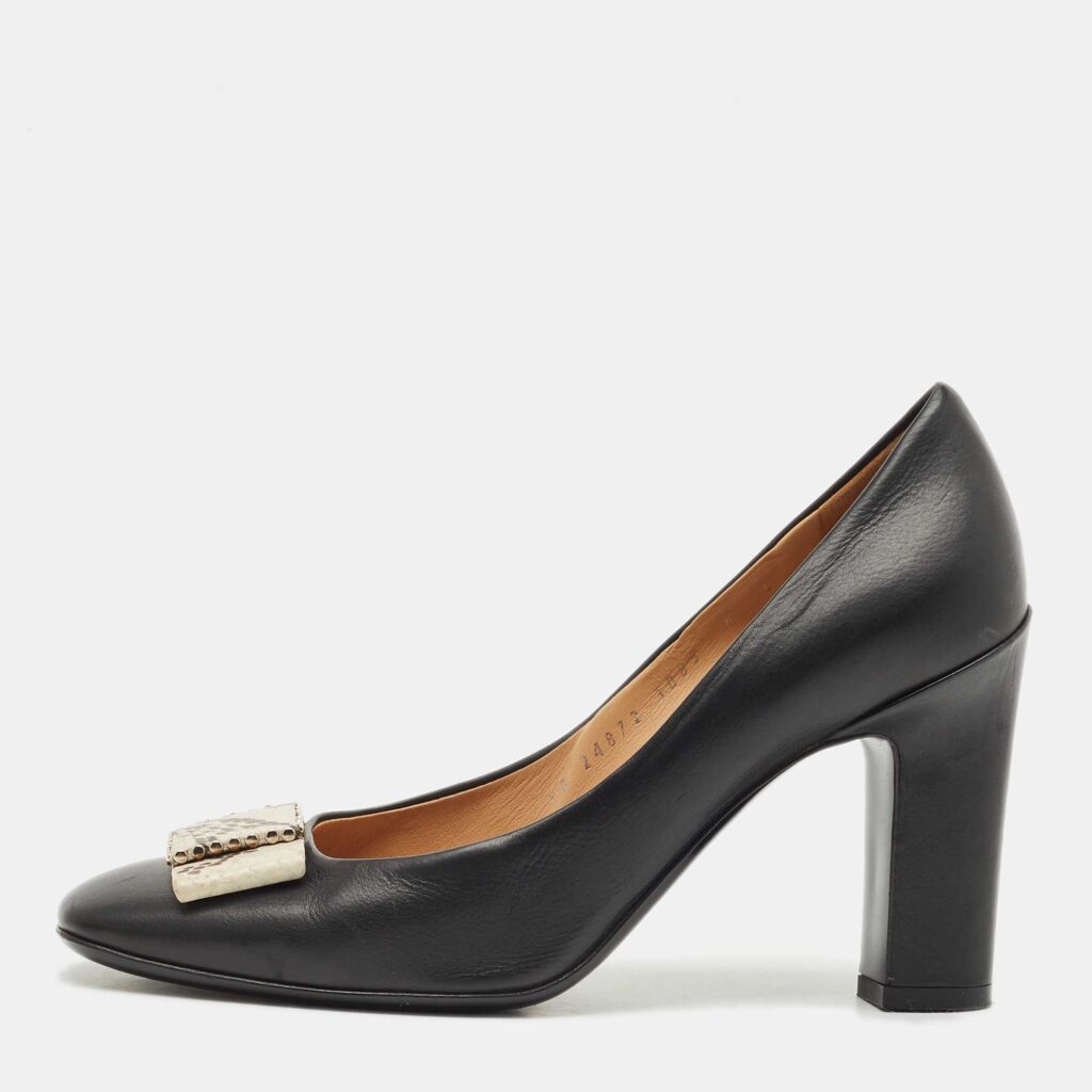 Salvatore Ferragamo Black Leather Vara Bow Block Heels Pumps Size 38.5 Salvatore Ferragamo Black Leather Vara Bow Block Heels Pumps Size 38.5