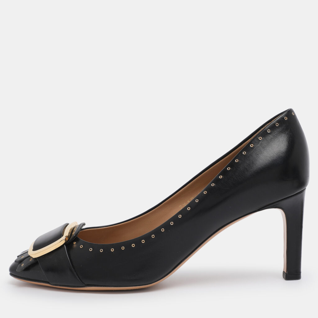 Salvatore Ferragamo Black Leather Leonie Pumps Size 40