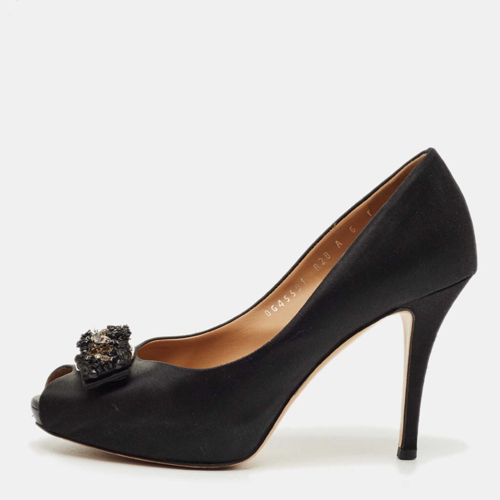 Salvatore Ferragamo Black Satin Vara Bow Peep Toe Pumps Size 36.5