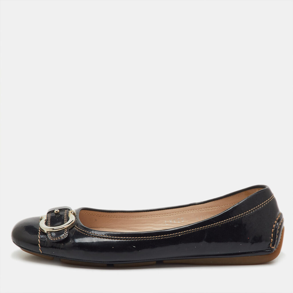 Salvatore Ferragamo Black Patent Leather Gancio Ballet Flats Size 38.5 Salvatore Ferragamo Black Patent Leather Gancio Ballet Flats Size 38.5